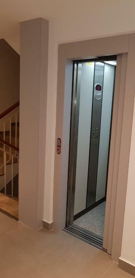 Apartamento En Centro Historico Granada Bagian luar foto